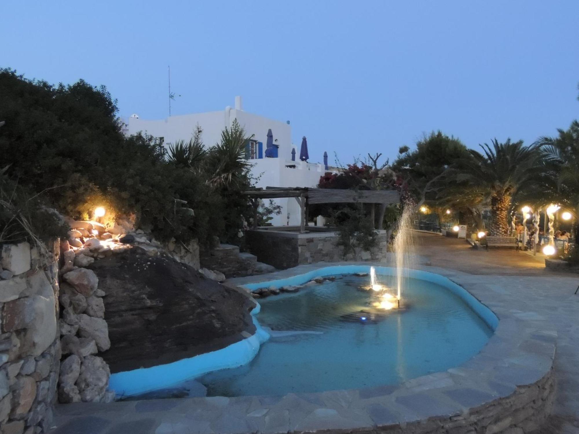 Armonia By Grispos Villas Schoinoussa Extérieur photo